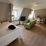 Beachfront Studio With Sunset View
